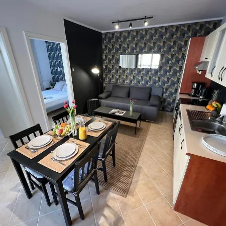 Przy Plazy Promenada アパート シフィノウイシチェ